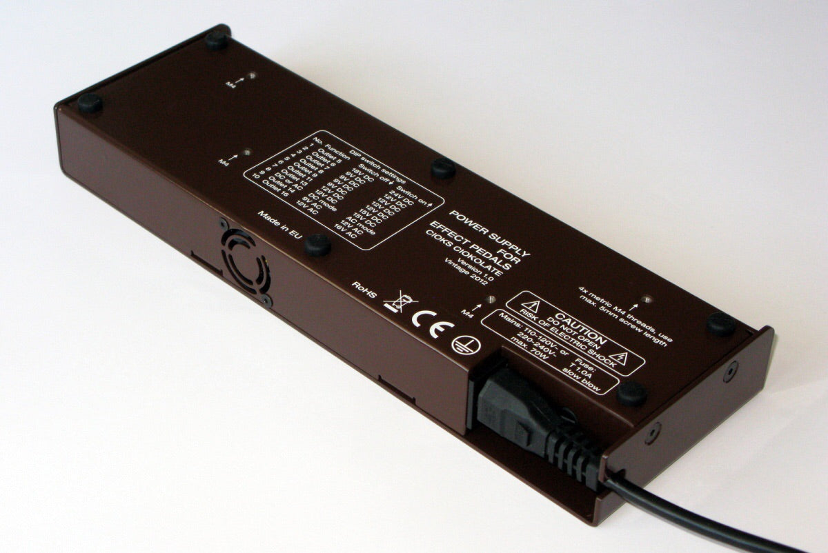 CIOKS Ciokolate 16-Outlet Power Supply